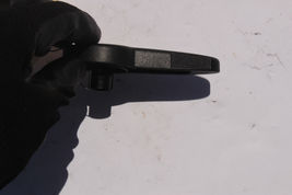 2006-2009 W219 MERCEDES BENZ CLS500 FRONT LEFT/RIGHT SEAT ADJUST HANDLE K1791 image 2