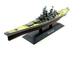 MISSOURI HEAVY CRUISER USA NAVY YEAR 1944, MILITARY DEAGOSTINI SCALE 1:1250 - $936.67 MXN