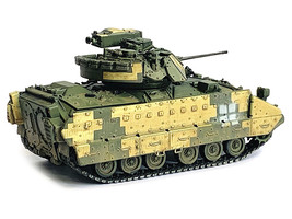 Ukraine M2A2 ODS Light Tank 3-Tone Camouflage &quot;NEO Dragon Armor&quot; Series 1/72 Pla - £65.53 GBP