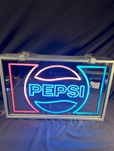 Vintage Pepsi Mirror Glass Faux Neon Light-Up Sign w/ Chain – Not Actual... - $3,117.00 MXN