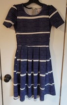 Womens XXS LulaRoe Round Neck Blue/White Short Sleeve Dress - $28.71