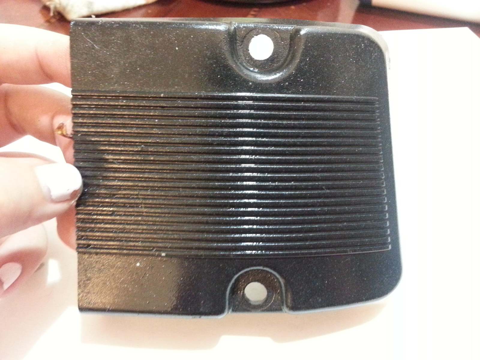 1991-2011 Evinrude Johnson OMC 0335475 Port Stern Bracket Cover (MT*) - $5.00