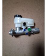 Dorman M390255 Brake Master Cylinder For 92-96 Chevrolet Corvette - $1,362.05 MXN