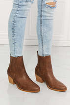 MMShoes Stacked Heel Cowboy Style Chelsea Ankle Bootie Boots in Chestnut... - $56.00