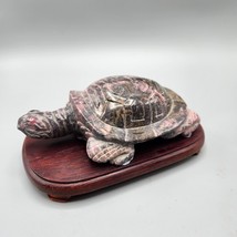 Rhodonite Lying Turtle Figurine Hand Carved Stone Sculpture on Wood Base Vtg - £115.83 GBP