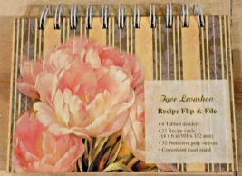 Igor Levashov Tulips Recipe Flip &amp; File 32 Recipe Card Holder Poly Sleeves - $15.59