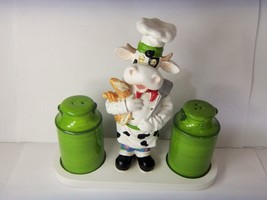 Milkcan Style Salt &amp; Pepper Shakers With Cow Chef Holder Vintage Unused - $9.85