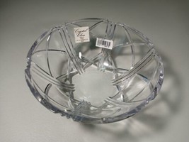 Vintage Crystal Clear 7&quot; Cut Glass Abstract Lines Serving Bowl Made in Japan - £22.19 GBP