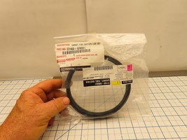 Toyota 77169-WB001 Fuel Suction Gasket - $430.18 MXN