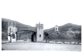 Scotty&#39;s Castle Entrance Death Valley 1941 RPPC Postcard - £16.18 GBP