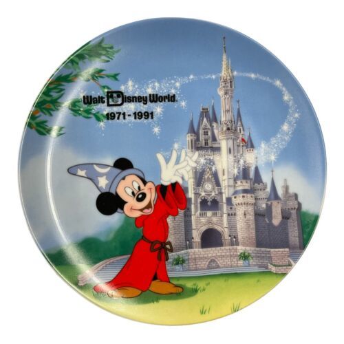 Walt Disney World 1971-1991 Salute to the Park  20TH Anniversary Limited Plate - $49.99