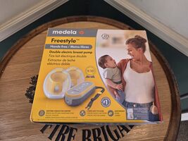 Medela Freestyle Hands-Free Electric Breast Pump (ML101044164) New In Box - $221.71 CAD