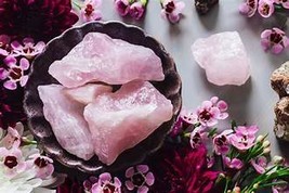 Rose Quartz: Handpoured, 6 pc Soy Wax Melt Set: Floral and Fresh! - £10.15 GBP