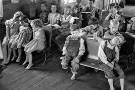 Great Depression Era School Children In Classroom 1940 4X6 Photo Postcard - £5.27 GBP