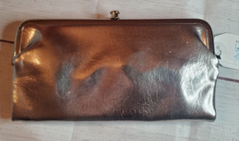 Time and True Silvadur Clutch Magnetic Faux Kiss Clasp Silver Metallic NWT - $15.79