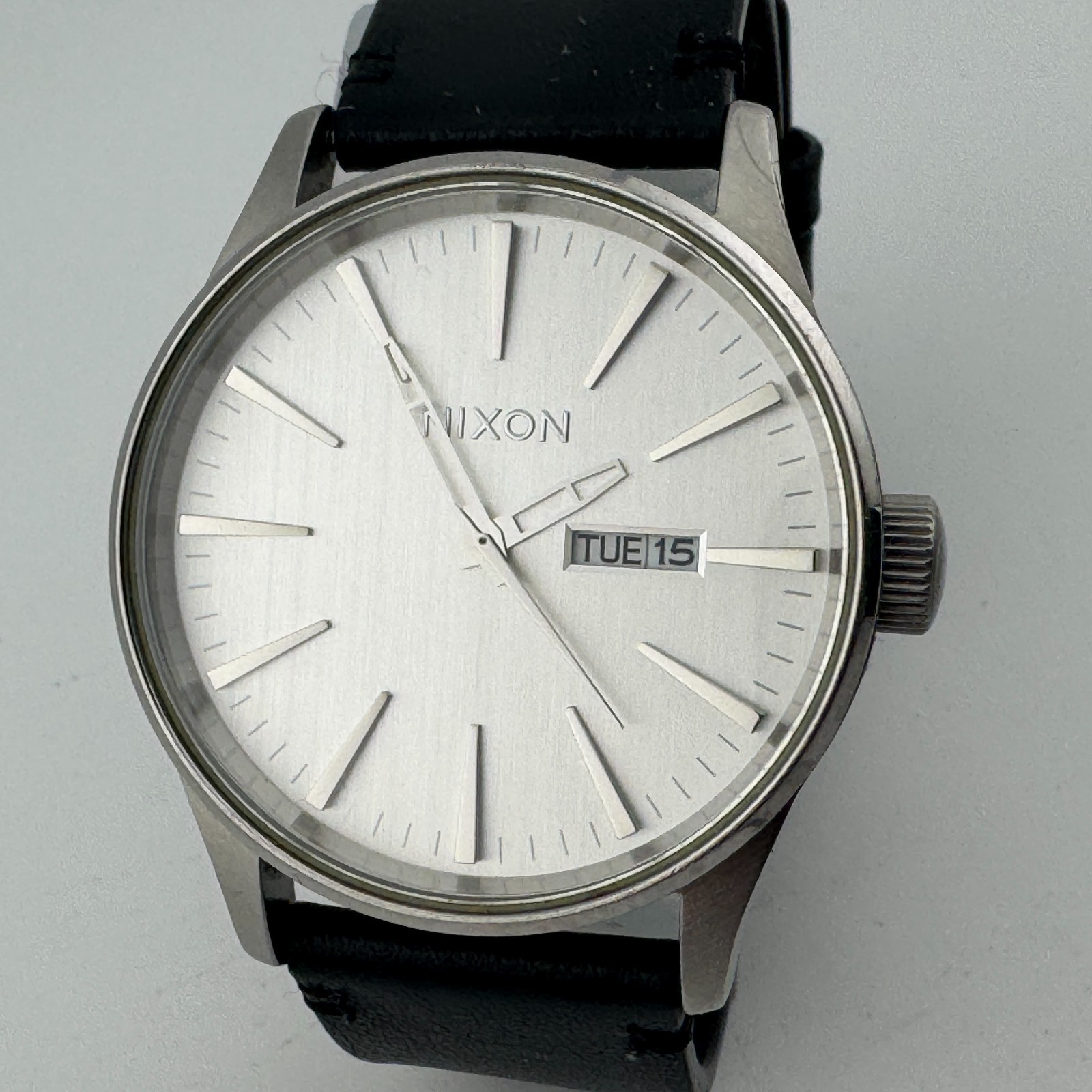 Nixon The Sentry Quartz Watch Men 100m Silver Steel Day Date Leather New Battery Item image 2