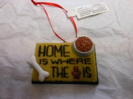 Hallmark &quot;Home Is Where The Dog Paw Is&quot; 2022 NEW Felt/Resin Ornament - $291.13 MXN