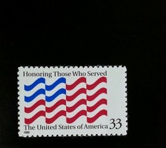 1999 33c Honoring Those Who Served, United States Scott 3331 Mint F/VF NH - £0.85 GBP