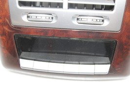 07-09 MERCEDES-BENZ W221 CENTER CONSOLE REAR AIR VENT & DISPLAY SCREEN E5688 image 3