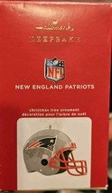 2021 Hallmark Keepsake Ornament New England Patriots Football Helmet Mag... - $199.20 MXN