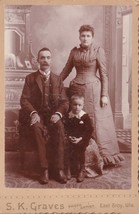 Vtg Cabinet Card Photo - Family Portrait 1890s - K. Graves Photog East T... - £19.29 GBP