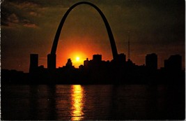 Mississippi River Reflections Gateway to the West St. Louis MO Postcard PC32 - £3.92 GBP
