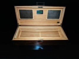 Hacienda Humidor by Brizard and Co Made in USA Measures 26.5 " L X 11.5" X 5.5" image 8