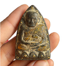Thai Amulet Buddhist Monk, Wat Ceremony Edition, Cultural Keepsake - $731.45 MXN