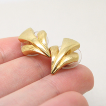 Vintage 1980s Signed Napier Gold Plated Abstract Stud EARRINGS Jewellery - £17.45 GBP