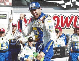 Autographed 2019 Chase Elliott #9 Napa Auto Parts Racing Watkins Glen Go Bowling - £71.91 GBP