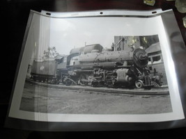 Vintage Train Photograph Chicago NW 2330 Locomotive - £13.91 GBP
