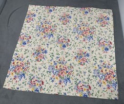 Longaberger Spring Floral Fabric Napkins 2-Pack 20x19 Inches Cotton - $314.64 MXN