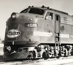 New York Central Railroad NYC #4070 E8A Electromotive Train Photo Englew... - $9.49