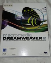 Vintage Macromedia Dreamweavr 2 Software Media Graphics Design Box &amp; Manual - $24.99