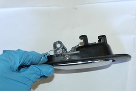 2001-2006 ACURA MDX REAR RIGHT SIDE INTERIOR BACKDOOR DOOR HANDLE J681 image 4