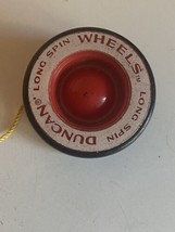 Duncan Long Spin Wheels Yo-Yo Black &amp; red and white short string - $13.85