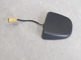 OEM 2012-2015 Fiat 500 Black Stereo Radio Antenna Base 68085981AA - $1,003.49 MXN