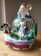 Disney 2001 Happy Holidays Animated and Musical Snowglobe  - £78.10 GBP