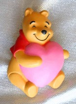 Hallmark Disney Cute Winnie the Pooh Bear with Heart Brooch Vintage  2&quot; - £11.35 GBP