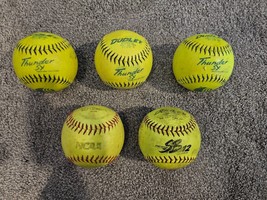Dudley Thunder SX &amp; Wilson Slow Pitch Softballs - Lot of 5 - £14.46 GBP