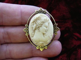 (CS8-1) dainty Petite HAIR UP Lady ivory oval CAMEO Pin Pendant Jewelry Necklace - £23.15 GBP