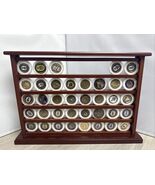 37 US Navy Challenge Coins and Display Case Coins Are Superb Condition JD - €340,03 EUR