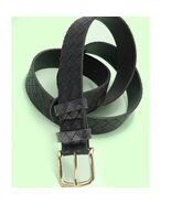 Classic Woven Embossed Vegan Leather Belt Black - $326.89 MXN