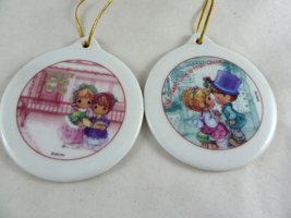 2001 Precious Moments 3&quot; Round China Christmas Ornament Ice Skater Love carolers - £15.81 GBP