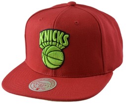 New York Knicks Mitchell &amp; Ness NBA Basketball Grinch Men&#39;s Snapback Cap - £22.31 GBP