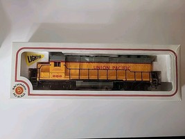 HO Scale Bachmann Union Pacific 866 Diesel Locomotive in Original Box Pk... - $35.00