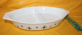 Vintage Pyrex White Glass Divided 1.5 Quart Atomic Compass Casserole Oval Bowl - £27.25 GBP