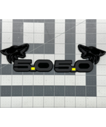 YELLOW DOT COYOTE 5.0 Emblem Badges Matte On Black Fender Angry Racing - €43,73 EUR