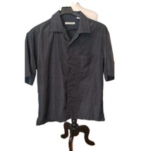 Batik Bay Men&#39;s  Short Sleeved Button Down Shirt  Sz large Black w Subtl... - $14.25
