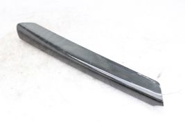 10-16 MERCEDES-BENZ E350 Right Side Center Console Trim Strip F524 image 9